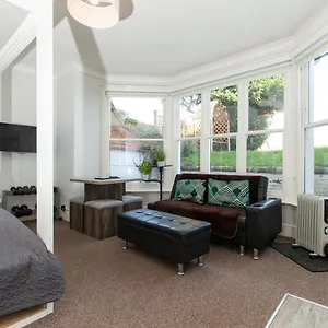 Guestready - Classy Studio In , Brighton United Kingdom